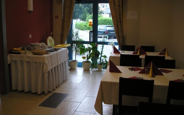 garni Hotel S.O.G.* * *