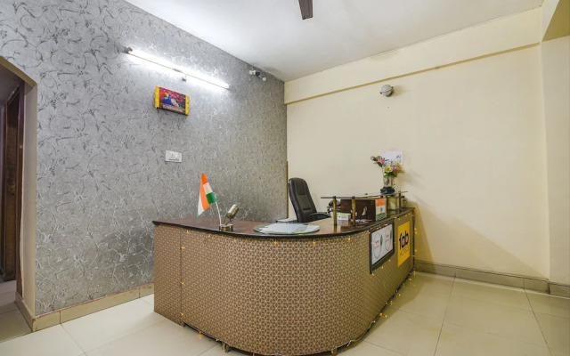 Fabhotel Maadhavam Residence