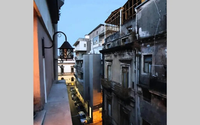 Vecchio Bastione B&B • unico ambiente • Catania •