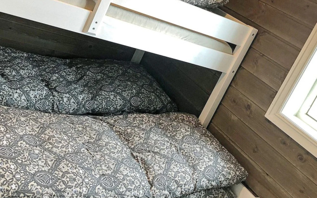 8 Person Holiday Home in Osen
