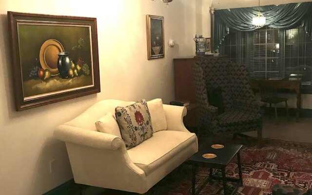 1896 House Country Inn - Barnside Inn