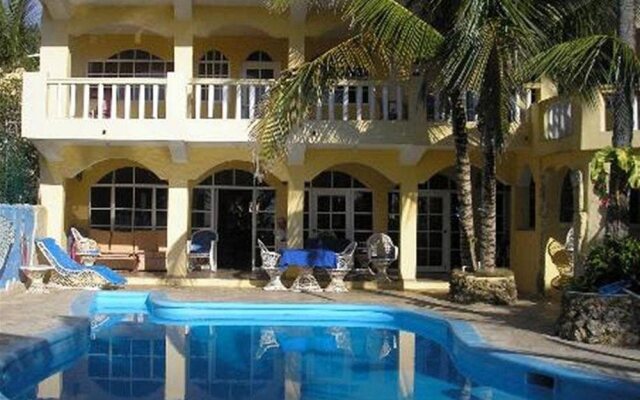 Hotel El Viejo Pirata