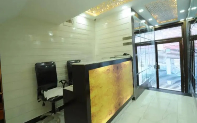 Hotel Tribhovan Palace