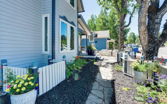 Steps From Central Downtown: Breckenridge Home