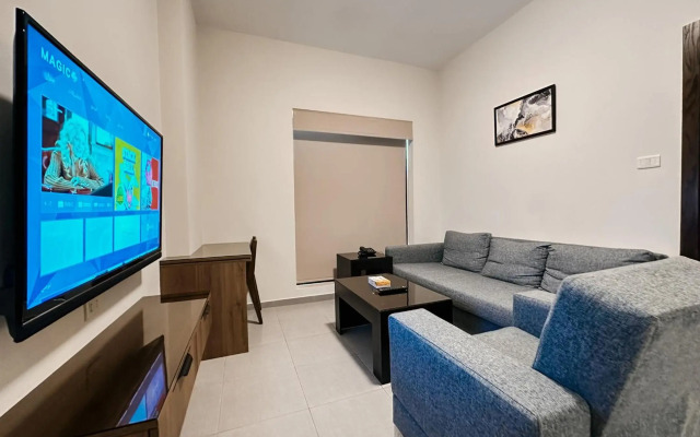 Celino Hotel