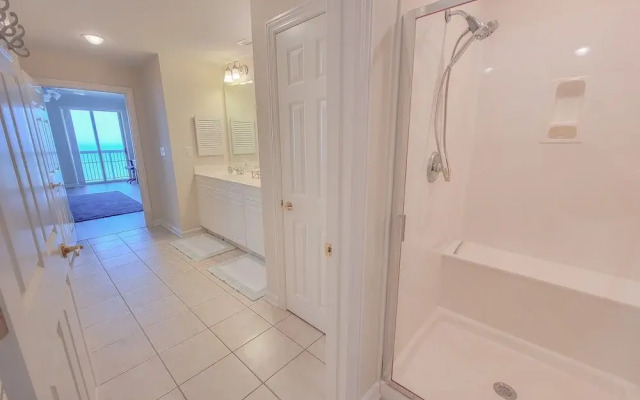 1104 Margate 3 Bedroom Condo