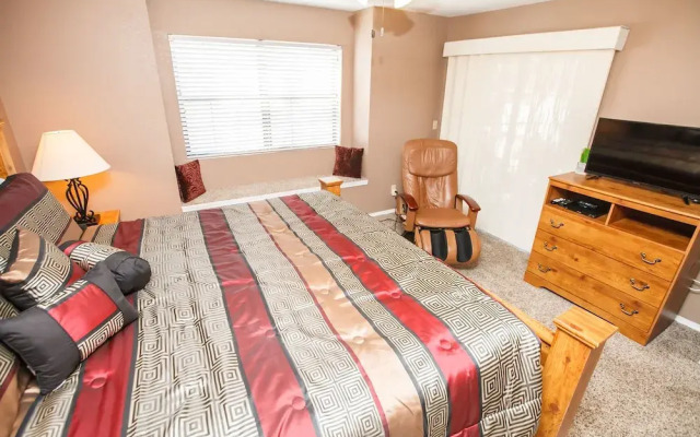 Guest House at The Greens - Dolly Parton's Stampede