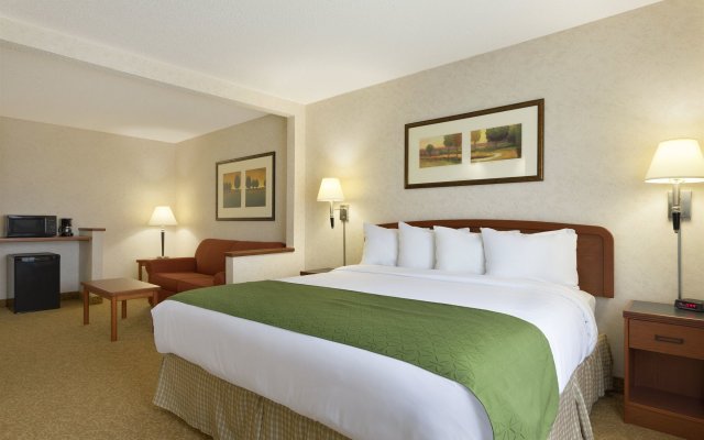Country Inn & Suites by Radisson, Dayton South, OH