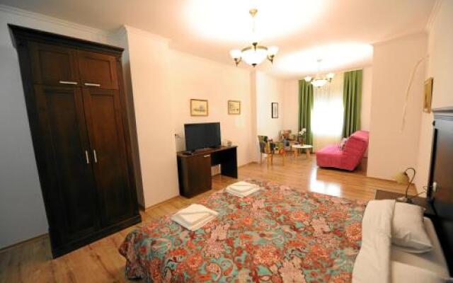 Vu-Dent Apartments
