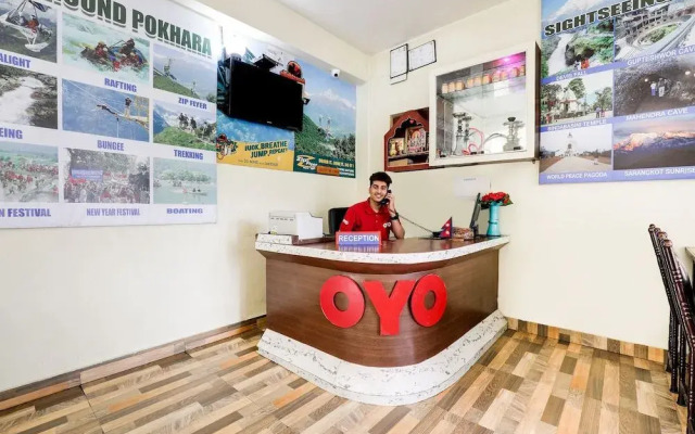 OYO 588 Hotel The Lake