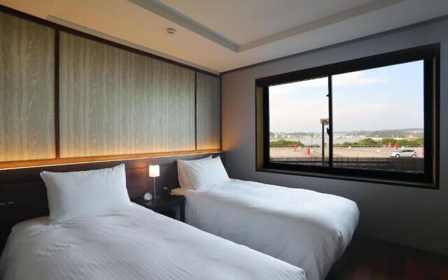 Enoshima Hotel