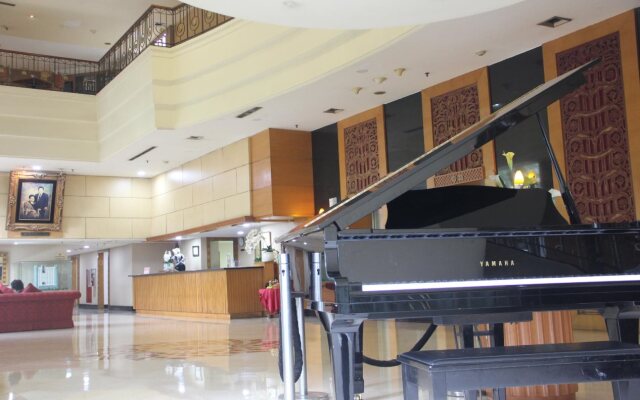 Treva International Hotel