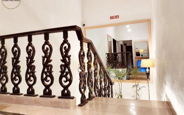 Grand Peace House I
