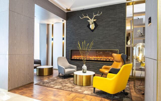 Housekeeper Hotel Beijing Road Branch
