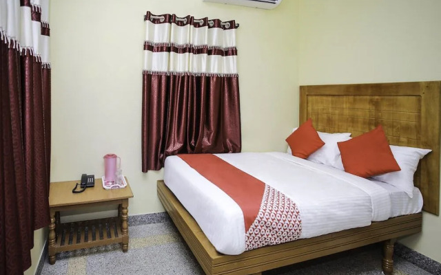 Sri Subbiah Inn By OYO Rooms