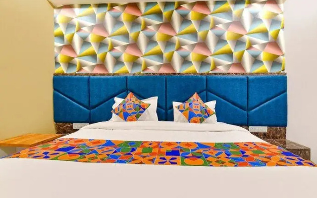Fabexpress Lemon Inn
