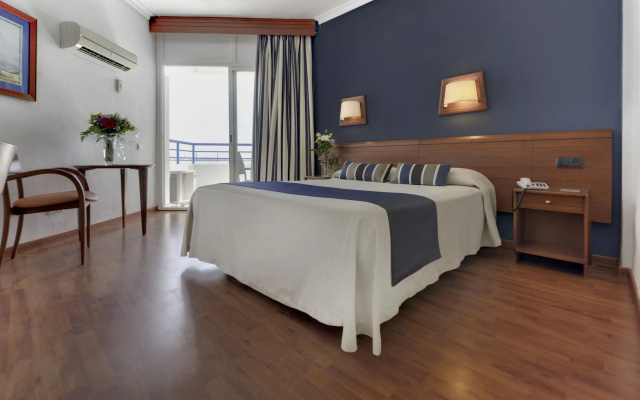 Hotel Puertobahia & Spa
