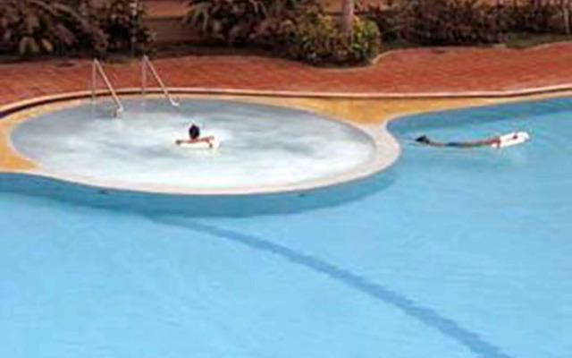 Angkor Howard Hotel