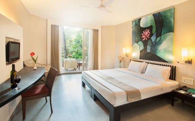Whispering Palms Beach Resort