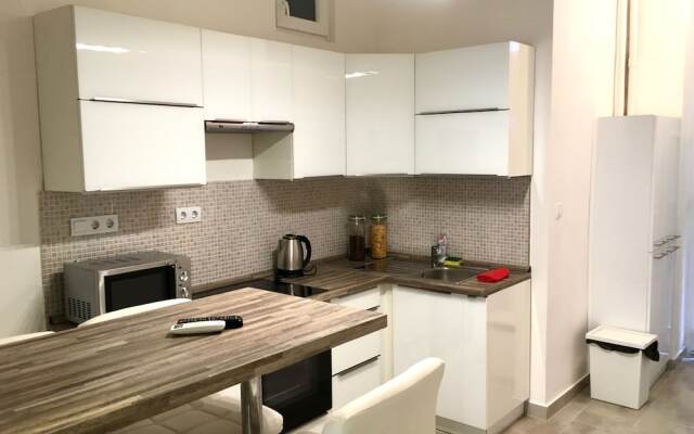 Standard Apartment by Hi5 - Akácfa 54