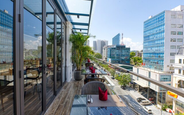 The Almin Hotel