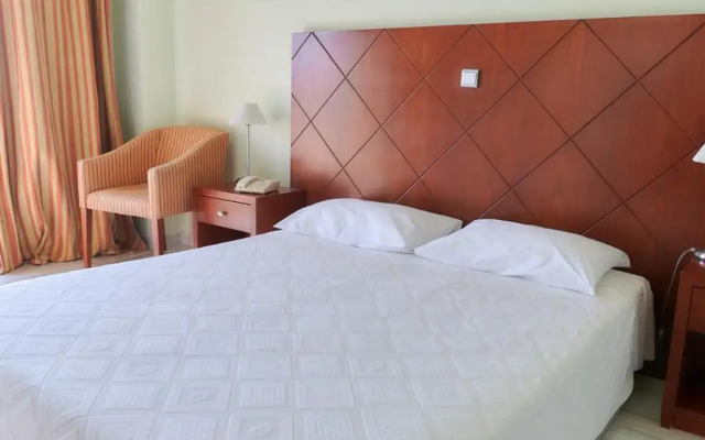 Nefeli Hotel