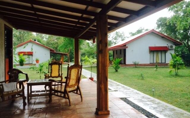 Katharagama Safari Hotel