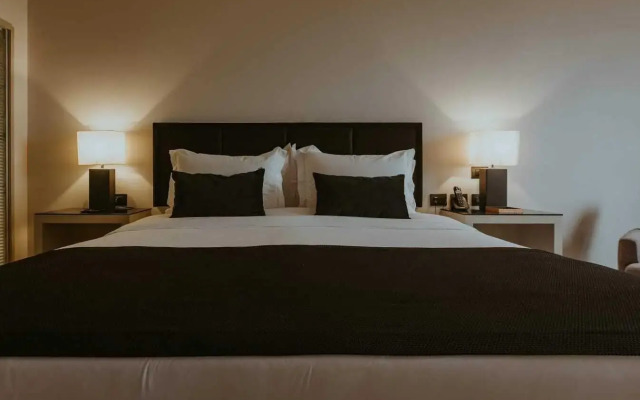 LS Hotel