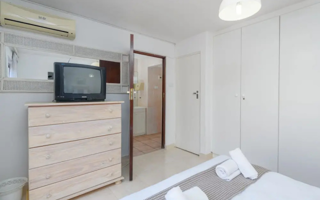 San Lameer Villa Rentals  2813