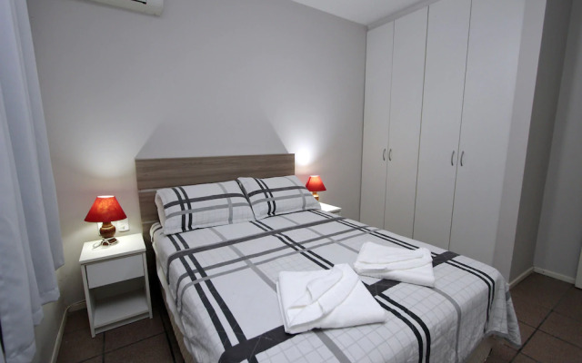 Imigrantes Apart Hotel