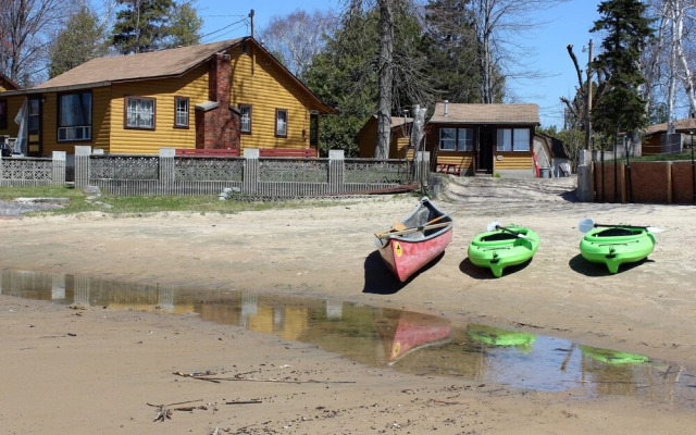 Glen Garry Motel and Cottages