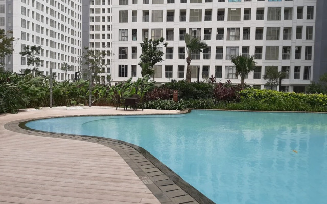 2br Apartment with Study Room at M-Town Residence