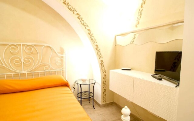 Apartment With one Bedroom in Roma, With Wifi