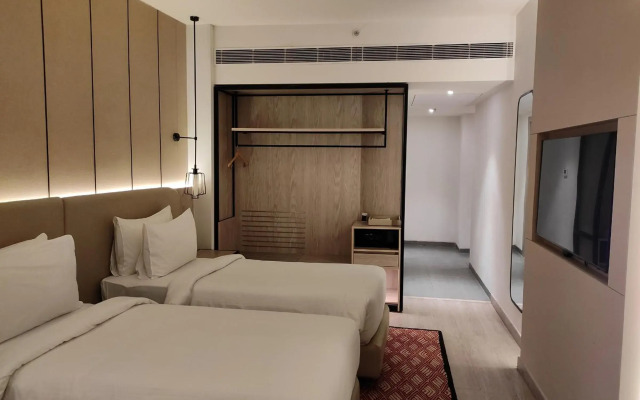 Golden Tulip Lucknow