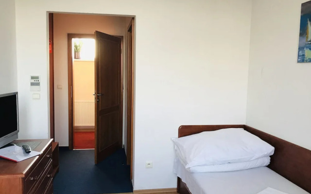 Hotel Nostalgia