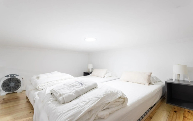 FLH Mouraria Charming Flat IV