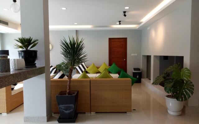 Phangan Pearl Hostel