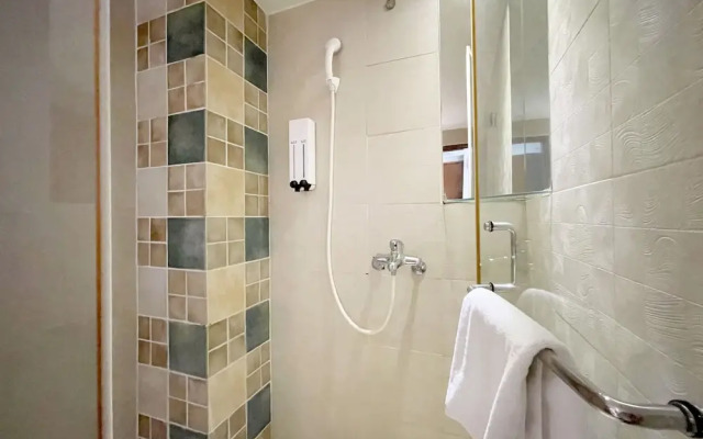 Roader Hotel Hualien Dongda