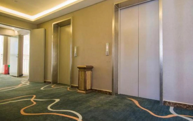 Guiyang Manxiang Hotel (Longdongbao International Airport Longdongbao Airport Subway Station)