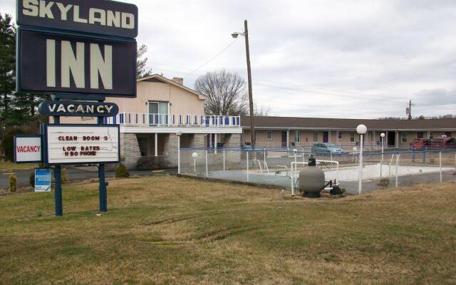 Skyland Inn
