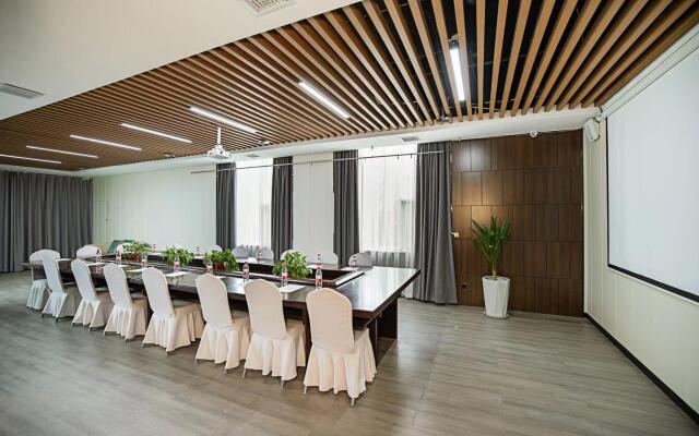 Starway Hotel Shangqiu Municipal Government