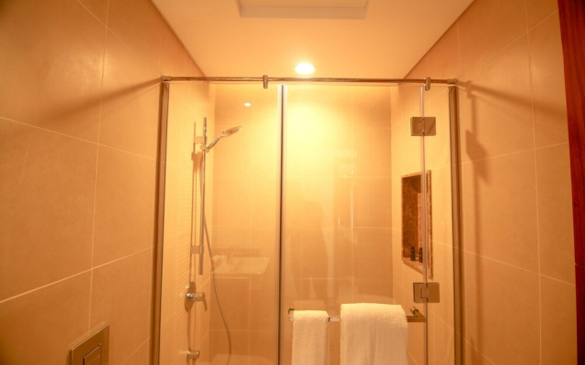 LuxBnB VidaResidences GolfCourseView3BDR