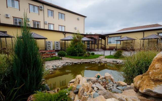 Zhar Ptitsa Hotel