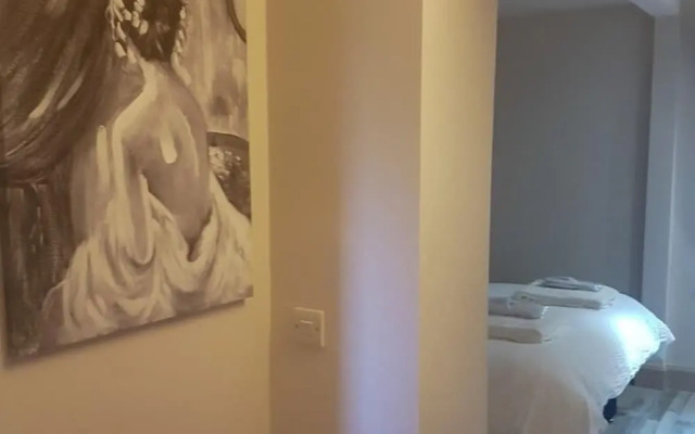 Apartment 19