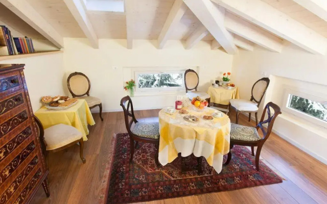 Bed and Breakfast Villa Laila