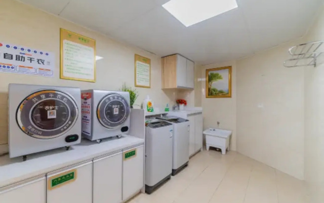 Vienna Hotel Zhongshan West District