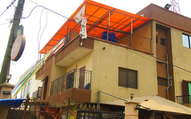 New Travellers Lodge & Suites Ltd