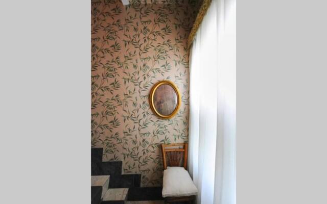 Ca' Fenice, charming apartment in San Marco, sleep 7