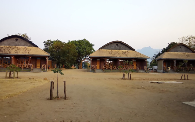 Lake Nyasa Resort & Campsite