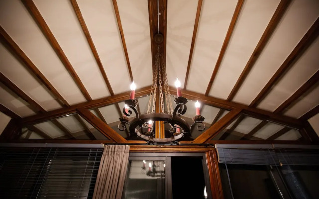 R&J GuestHouse